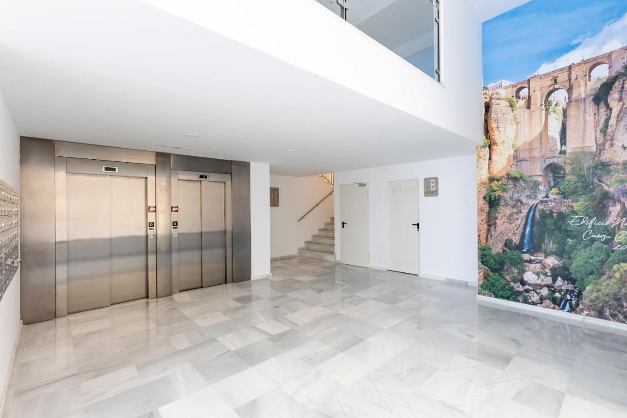 Fabuloso Apartamento Nuevo Con Parking Y Piscina Málaga Exterior foto